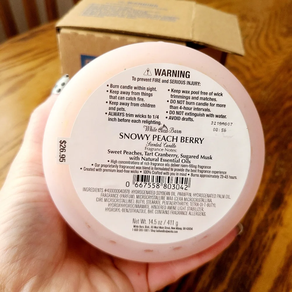 🛍BOGO 50% OFF❄️🍑🕯NWT‼️ White Barn "Snowy Peach Berry" 3-wick Candle - Picture 9 of 10